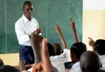 Côte d’Ivoire: 3 000 enseignants formés à l’IA d’ici 2027